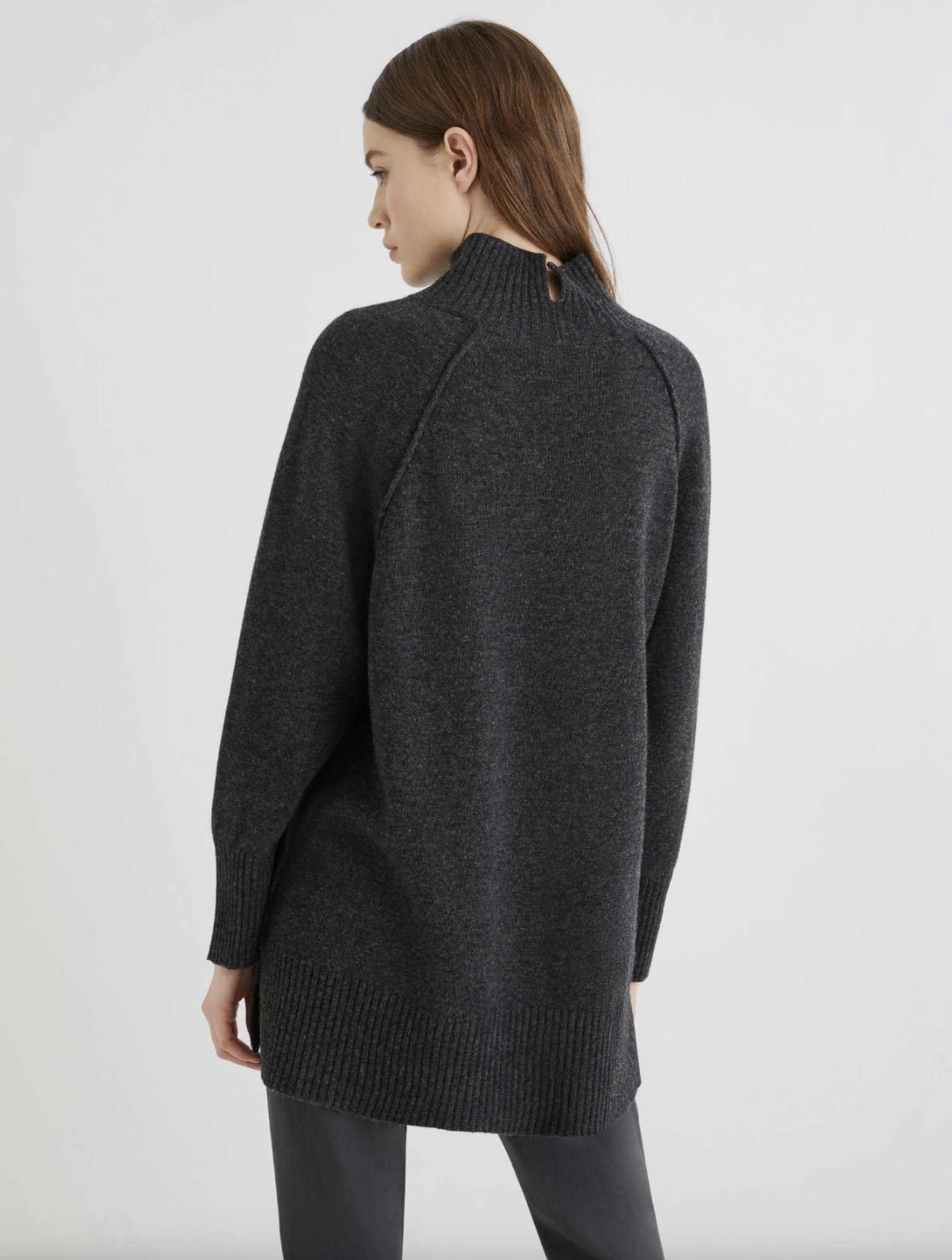 Marella – Πουλόβερ με ψηλό λαιμό – Γκρι Marella – Πουλόβερ με ψηλό λαιμό – Γκρι Total Look 5