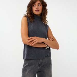 Esqualo – Αμάνικο μάλλινο τοπ Total Look