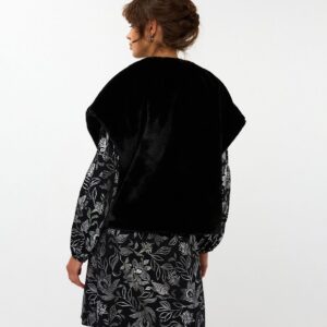 w25.37700 000 10 - Antoninas